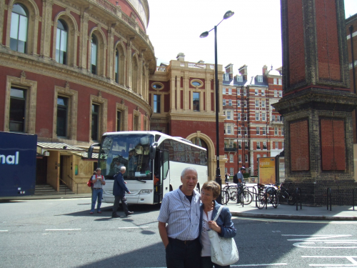 09_londo608_01