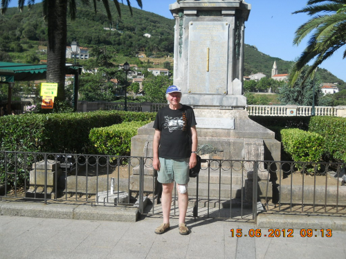 12_korzi085